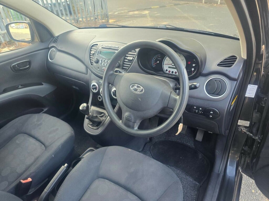 Hyundai I10 Hatchback Black #14