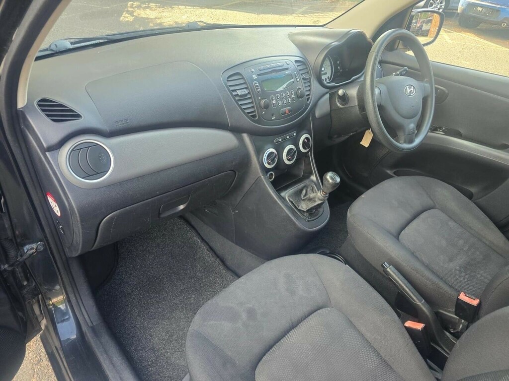 Hyundai I10 Hatchback Black #10