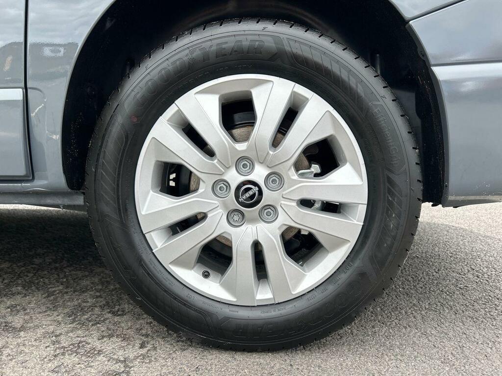 Nissan Primastar 2L Acenta White #10