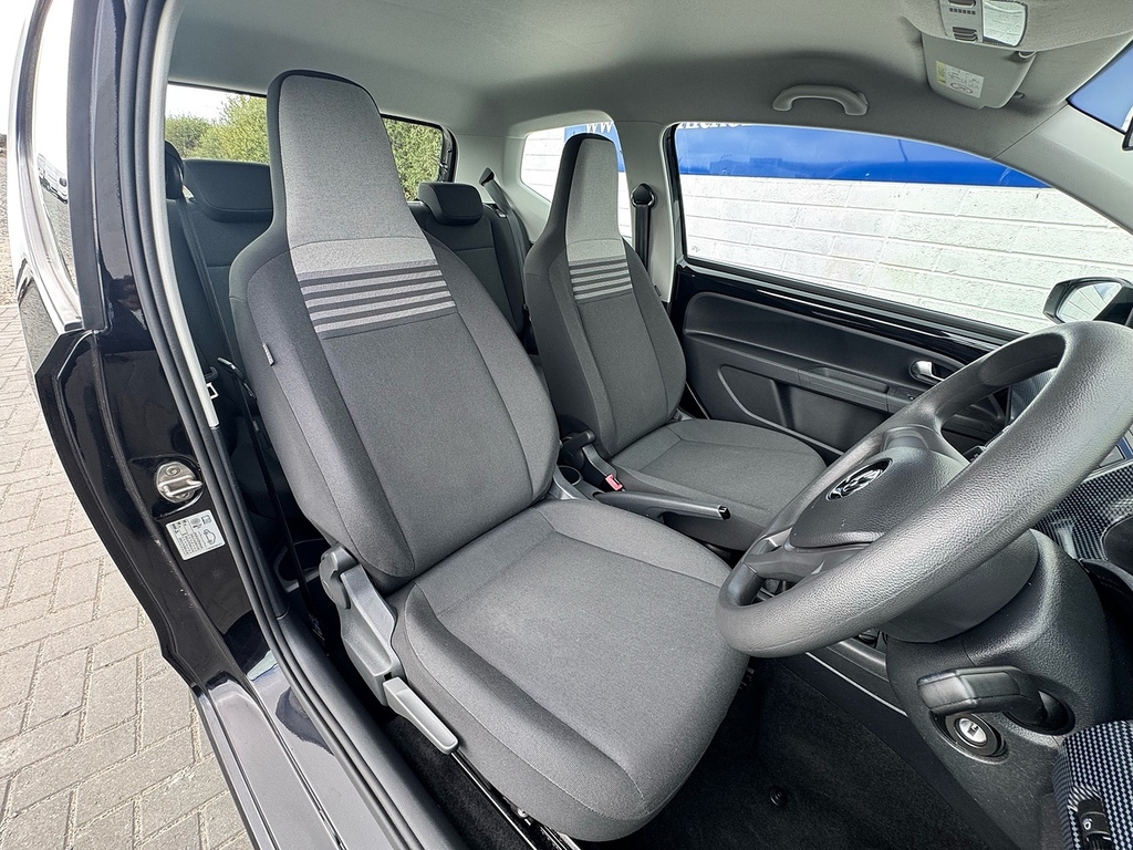 Volkswagen Up Move Up Black #3