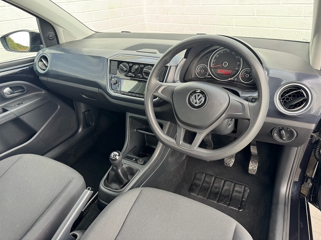 Volkswagen Up Move Up Black #4
