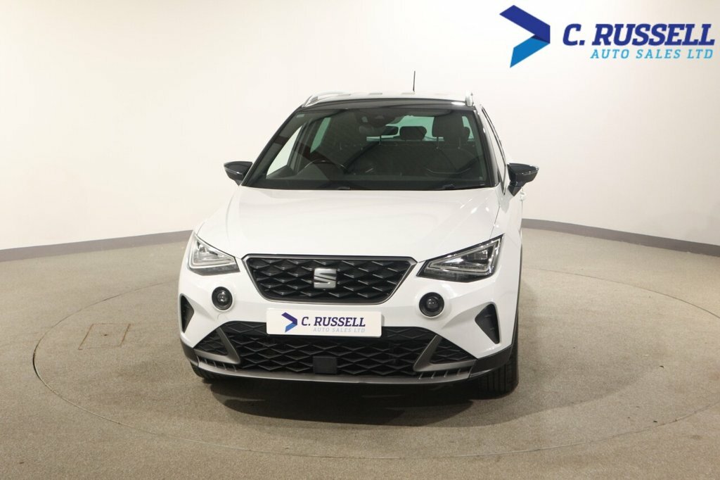 Seat Arona 1L Fr URZ8035 White #4