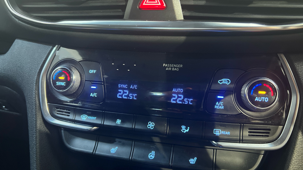 Hyundai Santa Fe   #17