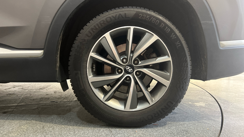Hyundai Santa Fe   #31