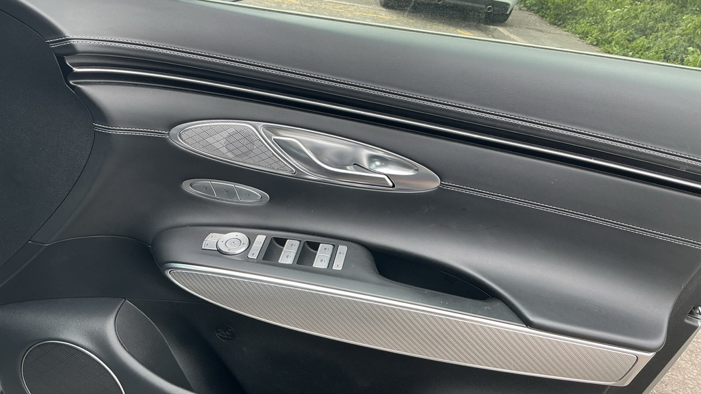 Genesis GV70 Luxury Line Grey #39