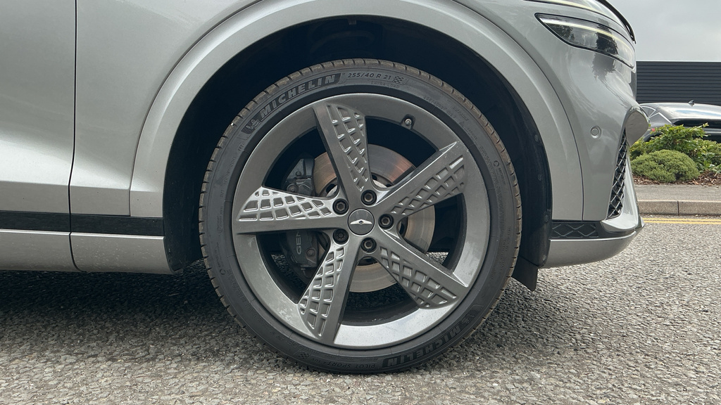 Genesis GV70 Luxury Line Grey #27
