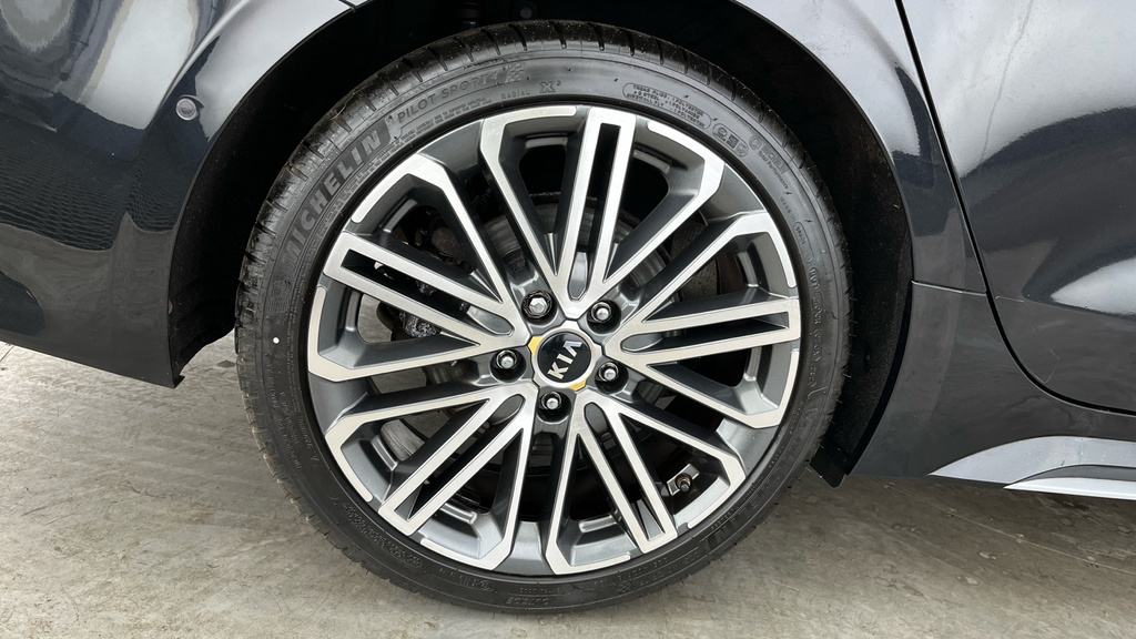 Kia Proceed 1.4 T-gdi Gt-line Silver #24