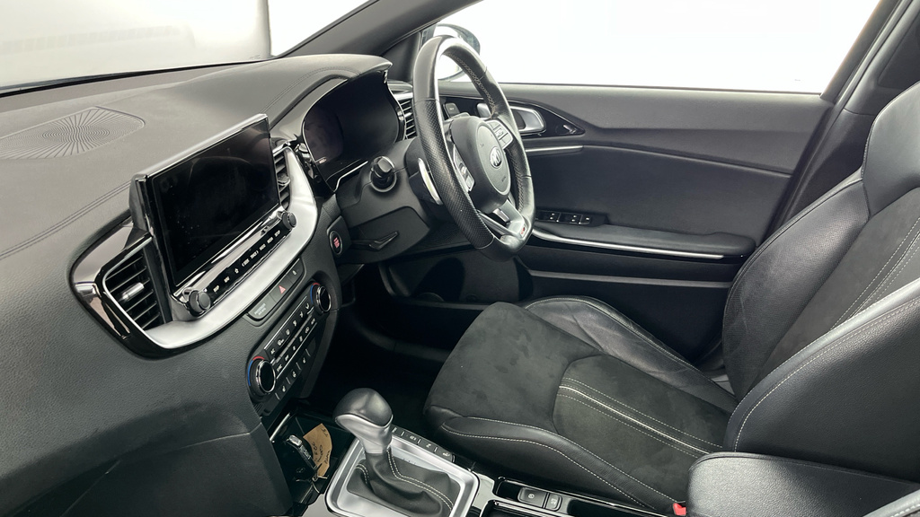 Kia Proceed 1.4 T-gdi Gt-line Silver #29