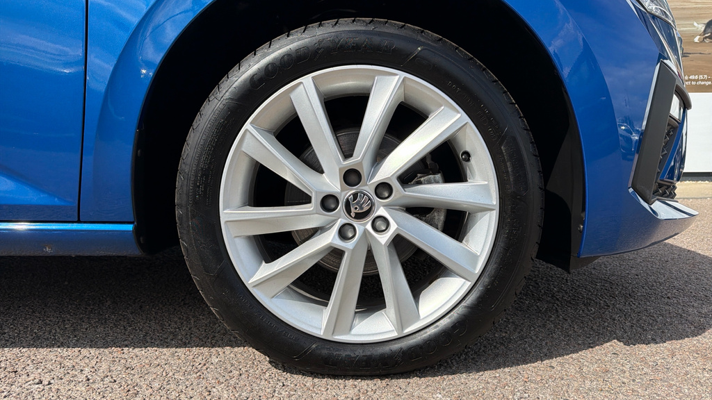 Skoda Scala 1.0 Tsi 116 Se L Dsg White #20