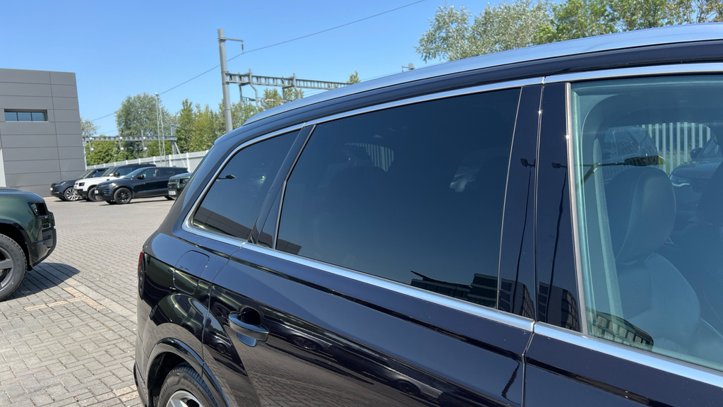Audi SQ7 Tdi V8 Blue #8