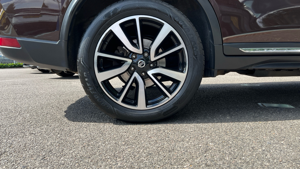 Nissan X-Trail Dig-t Tekna Dct Grey #26