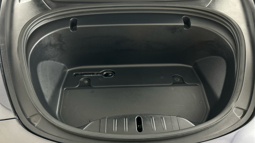 Tesla Model 3 Standard Range Plus White #22