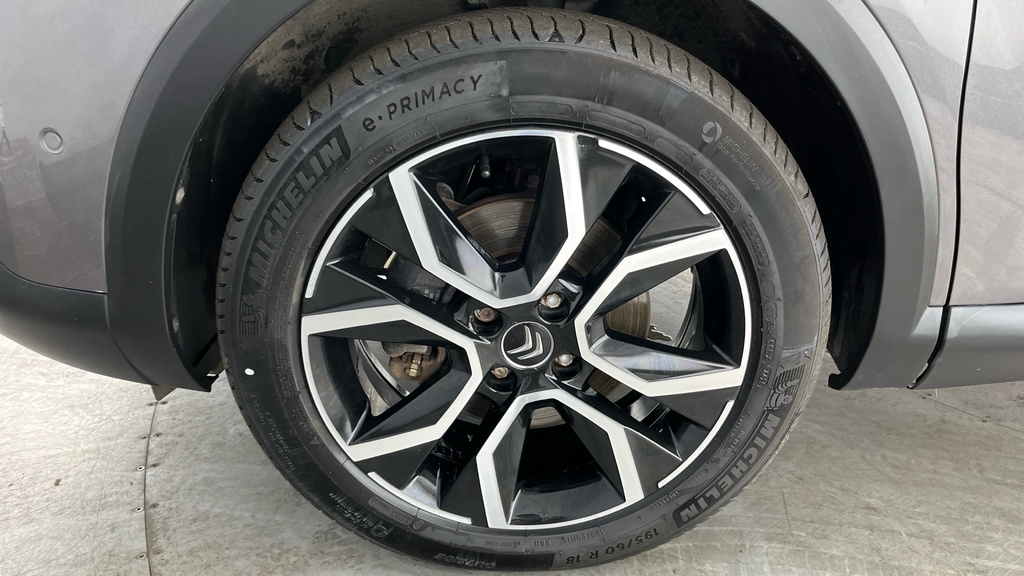 Citroen e-C4 Shine Black #27