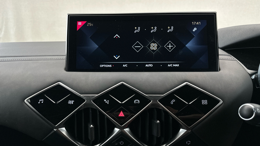 DS DS 3 Crossback Performance Line Grey #14