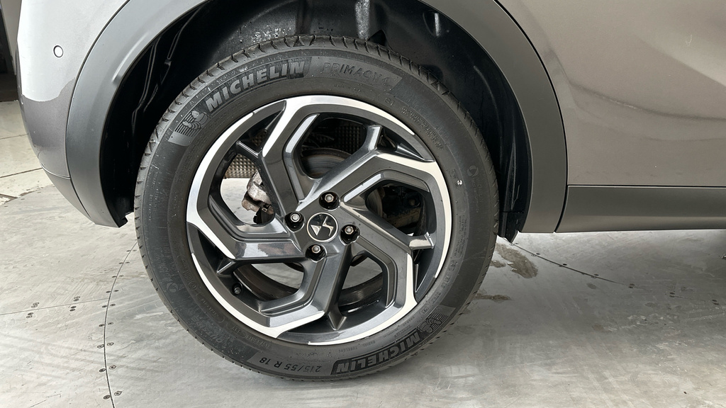 DS DS 3 Crossback Performance Line Grey #26