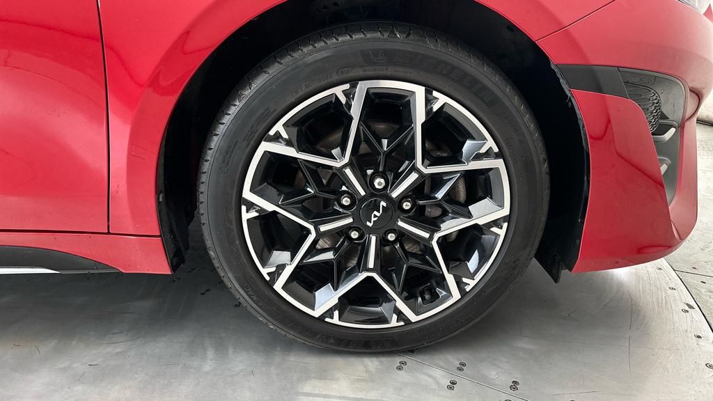 Kia Proceed Gt-line Red #26