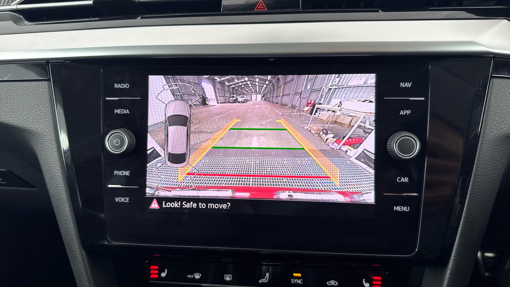 Volkswagen Arteon Arteon R-line Tsi S-a Black #25