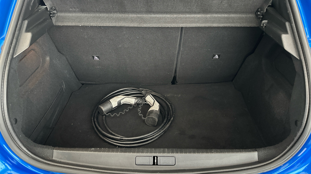 Peugeot e-208 50Kwh Gt Premium Grey #29