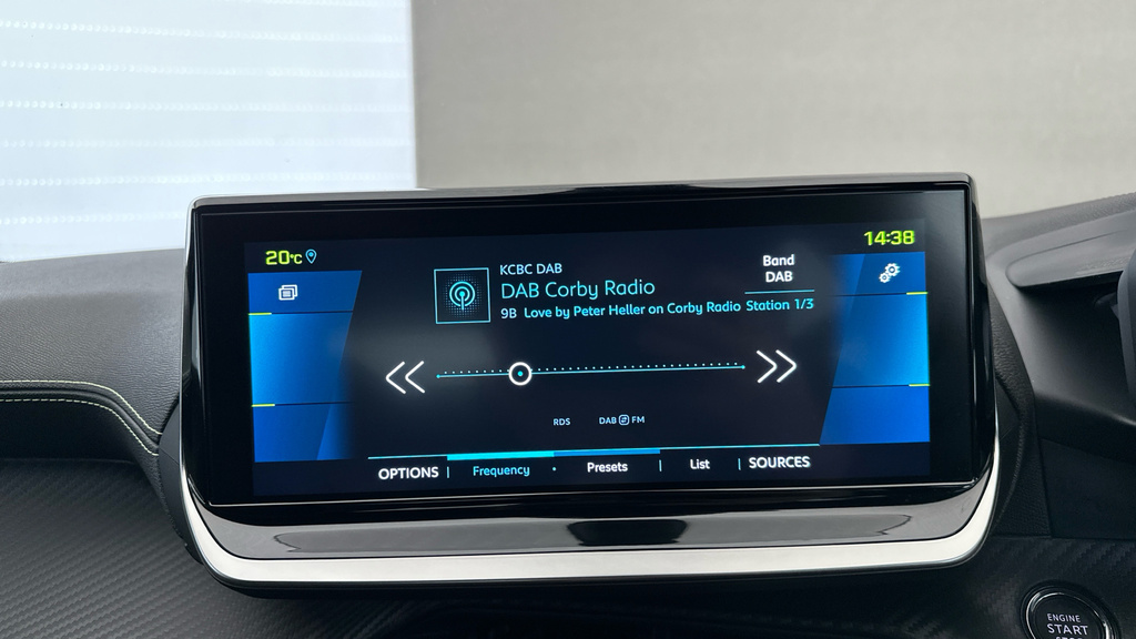Peugeot e-208 50Kwh Gt Premium Grey #18