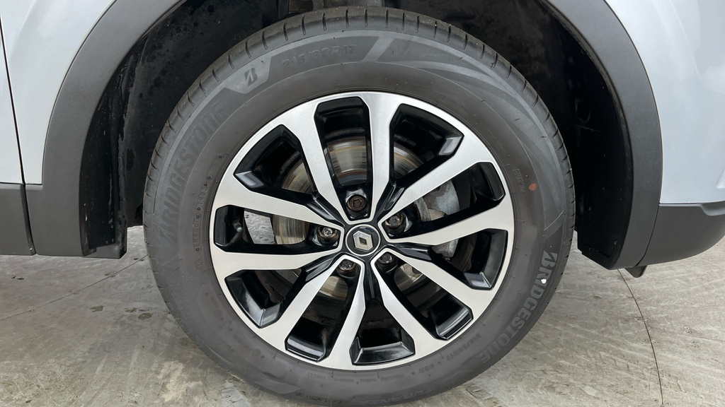 Renault Kadjar Techno Black #28