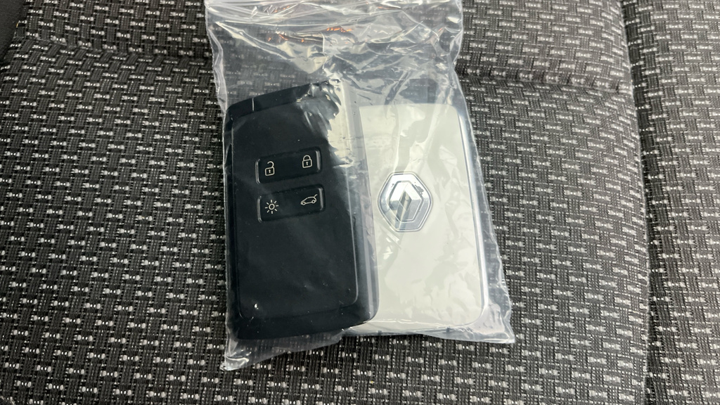 Renault Kadjar Techno Black #30