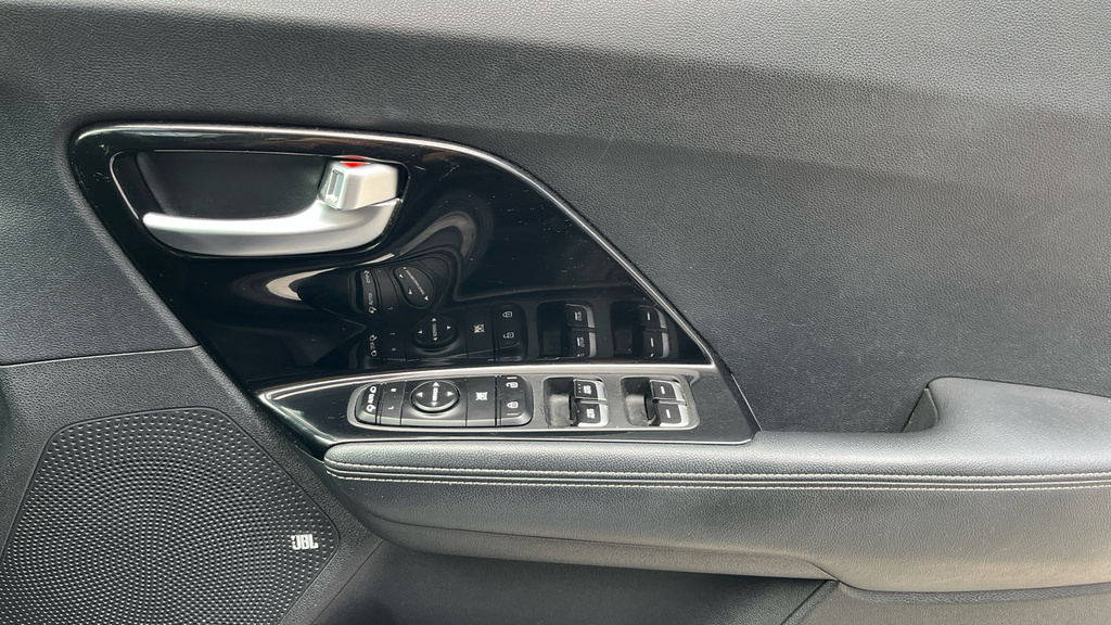 Kia Niro 4 Blue #34