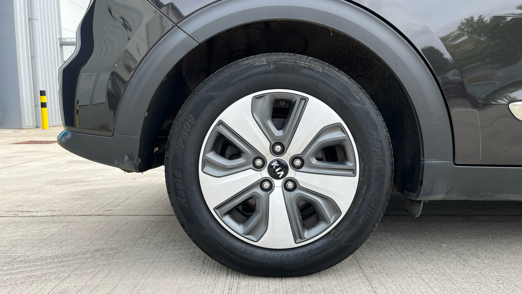 Kia Niro 4 Blue #25