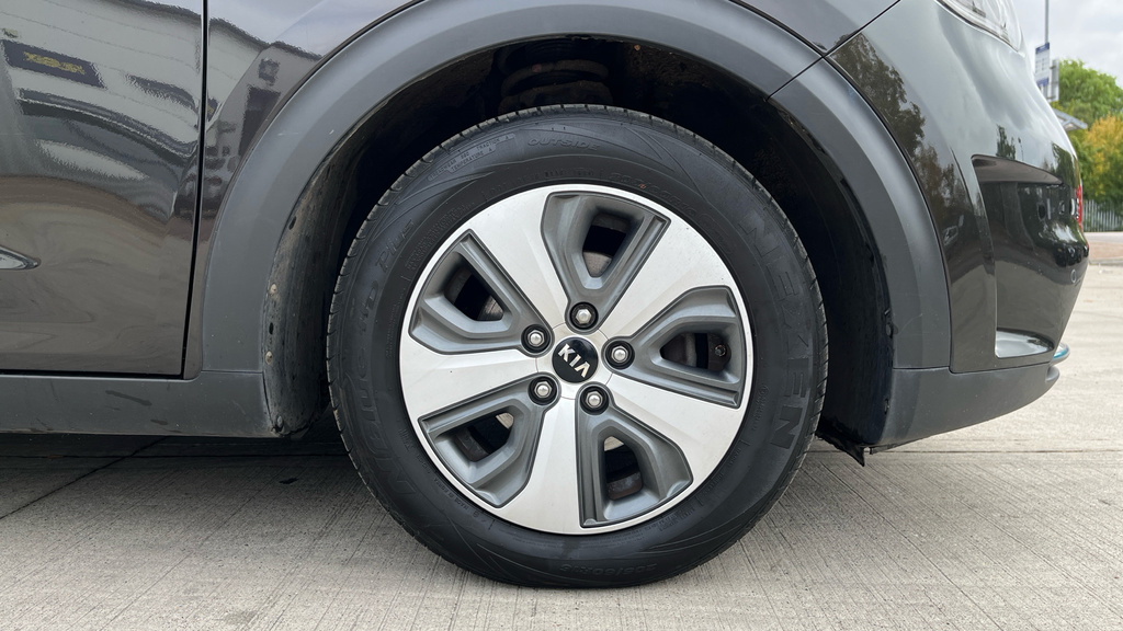 Kia Niro 4 Blue #26