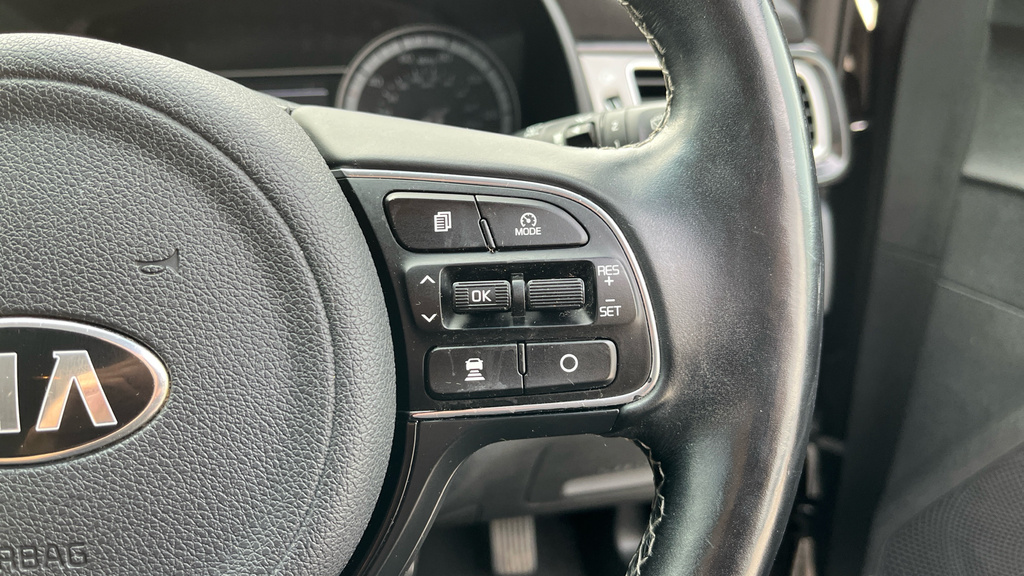 Kia Niro 4 Blue #17