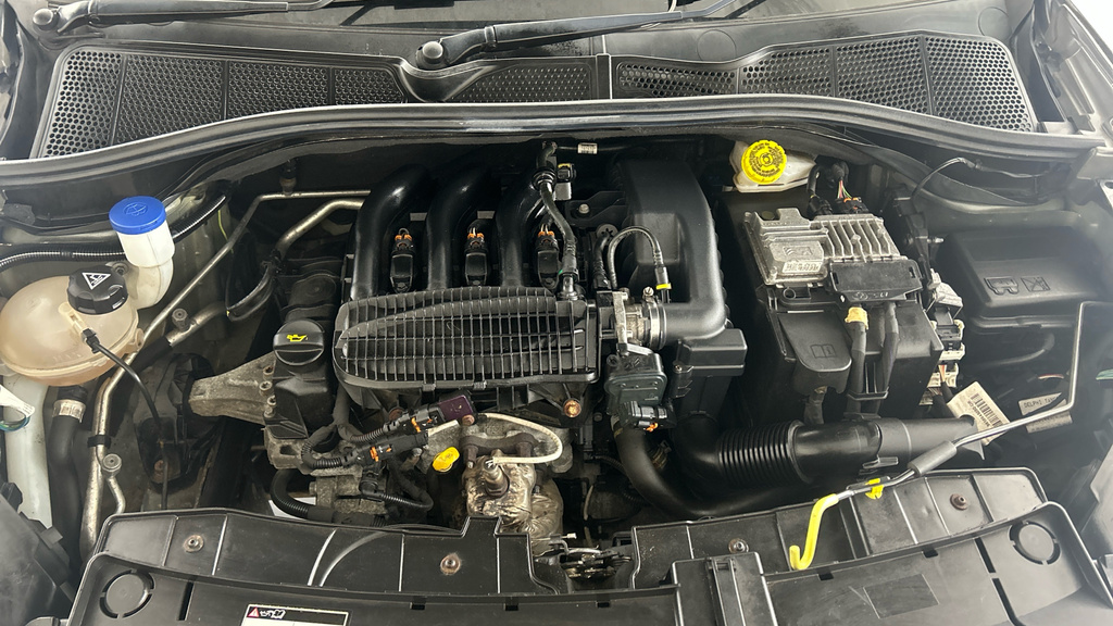 Citroen C4 Cactus Grey #21
