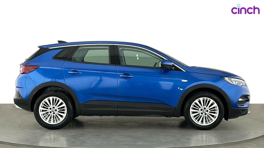 Vauxhall Grandland X Se White #2