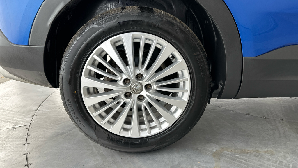 Vauxhall Grandland X Se White #25