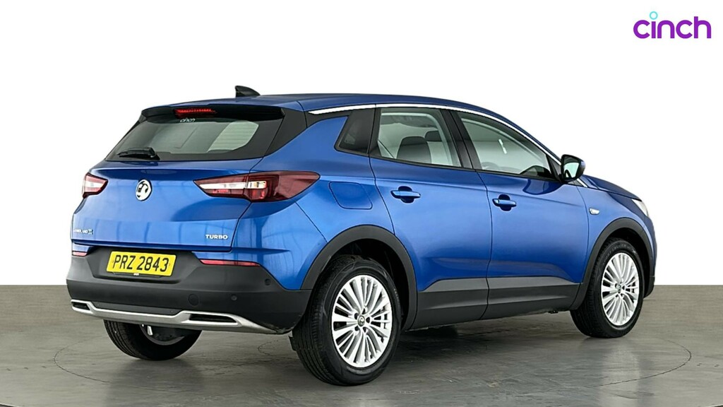 Vauxhall Grandland X Se White #3
