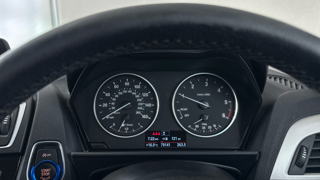 BMW 1 Series Sport Black #16
