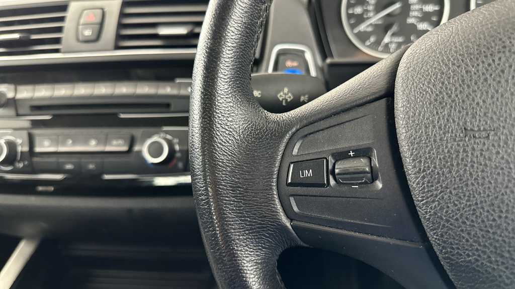 BMW 1 Series Sport Black #12