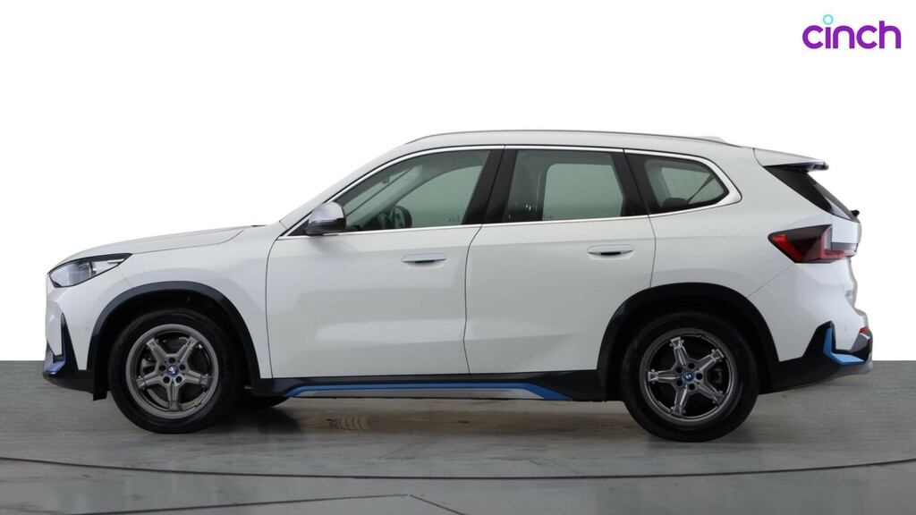 BMW iX1 Suv Blue #8
