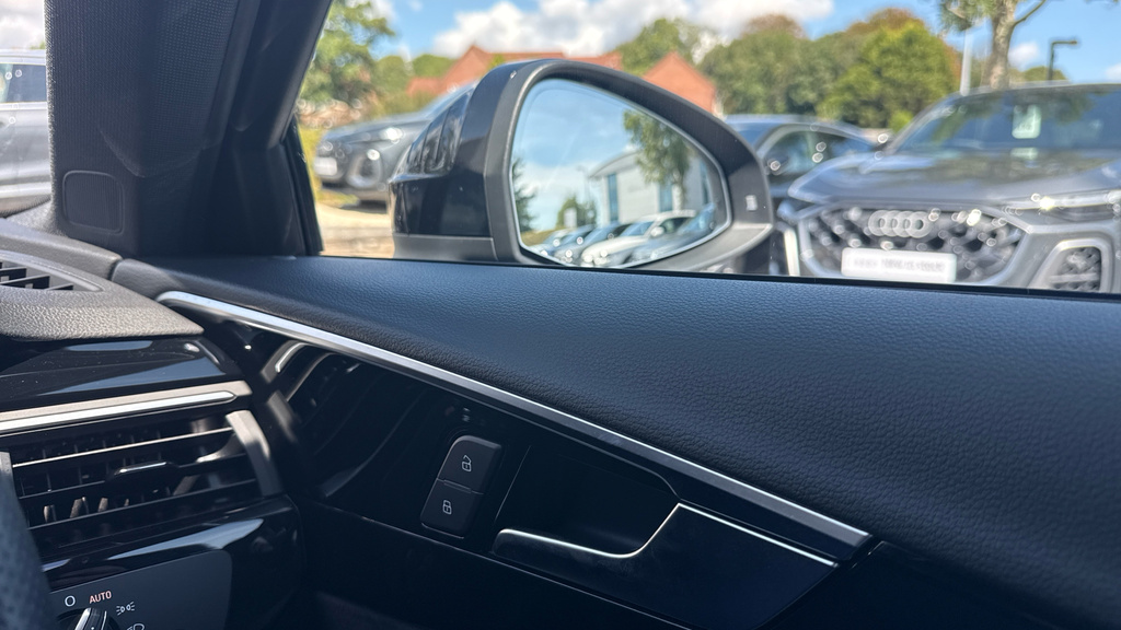 Audi A4 Avant S Line Grey #36