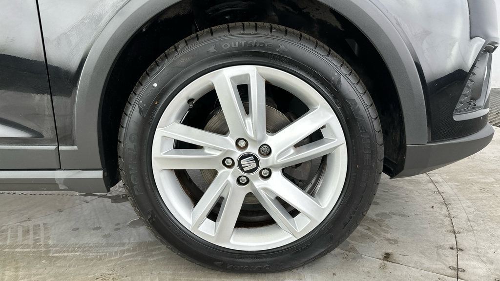 Seat Arona Se Technology Red #26