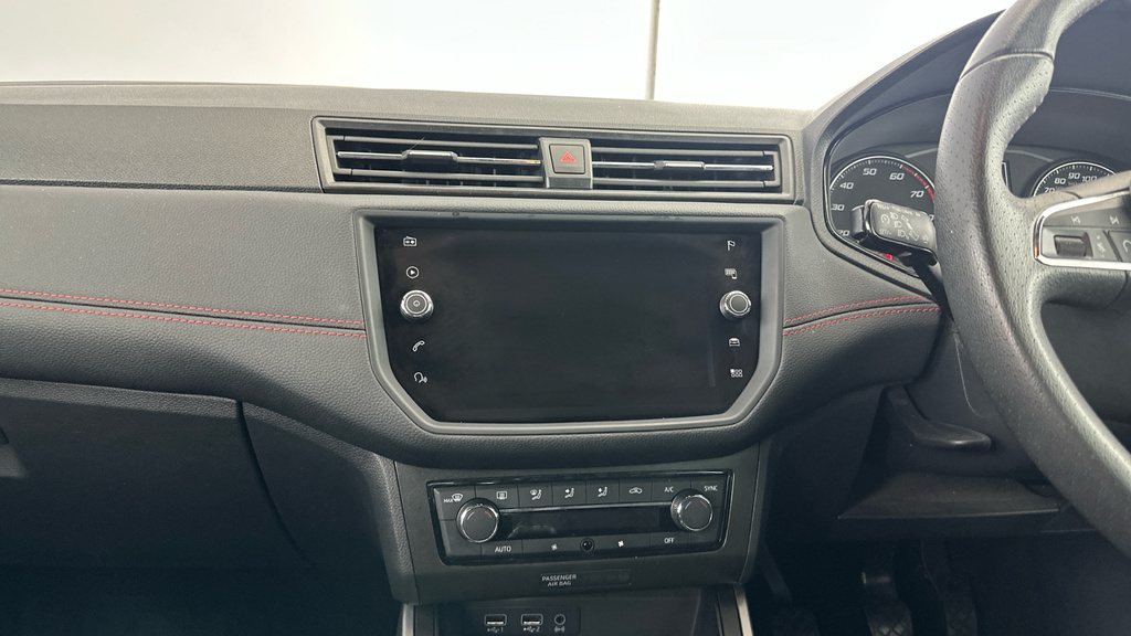 Seat Arona Se Technology Red #15
