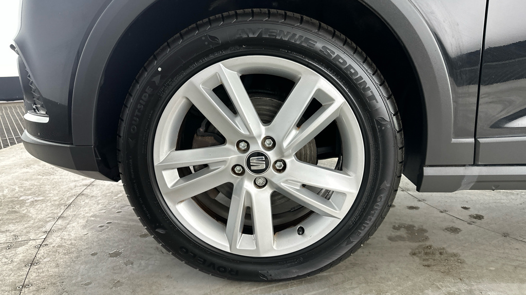 Seat Arona Se Technology Red #23