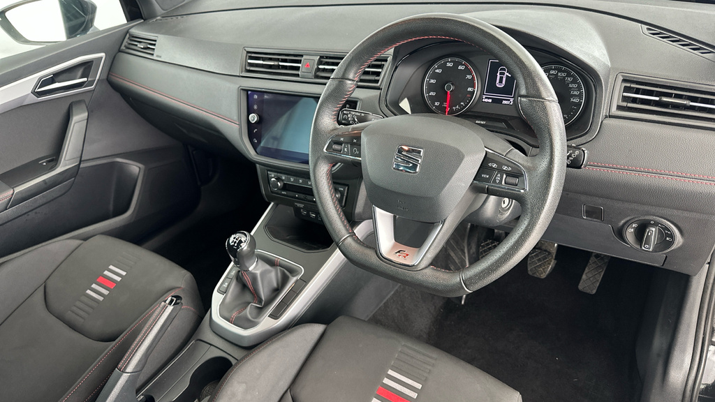 Seat Arona Se Technology Red #9