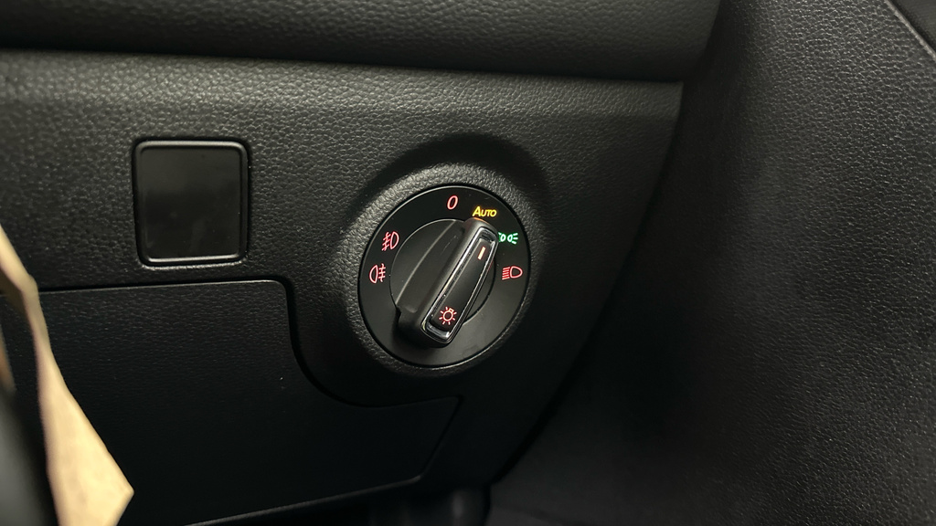 Seat Arona Se Technology Red #10