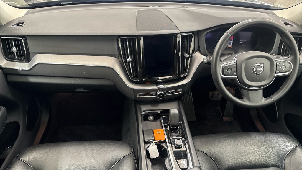 Volvo XC60 2.0 B5p Core Awd Geartronic Blue #11
