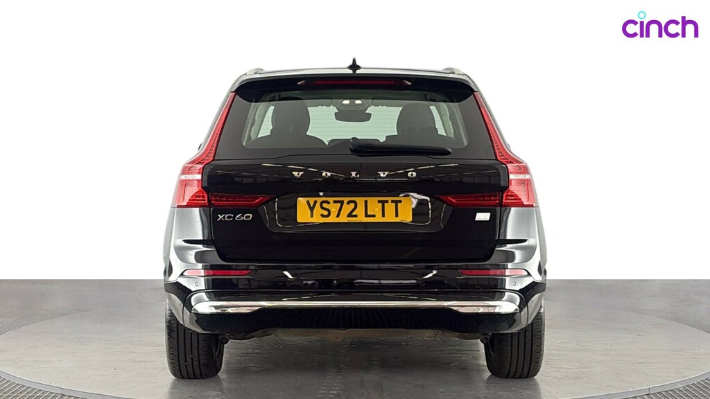 Volvo XC60 2.0 B5p Core Awd Geartronic Blue #4