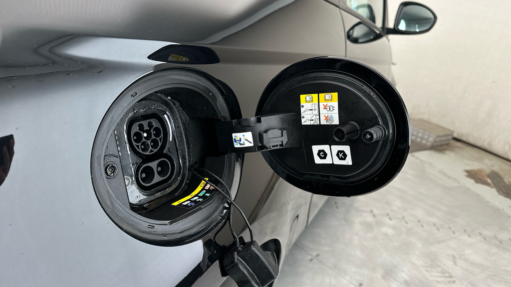 Fiat 500E E Black #28