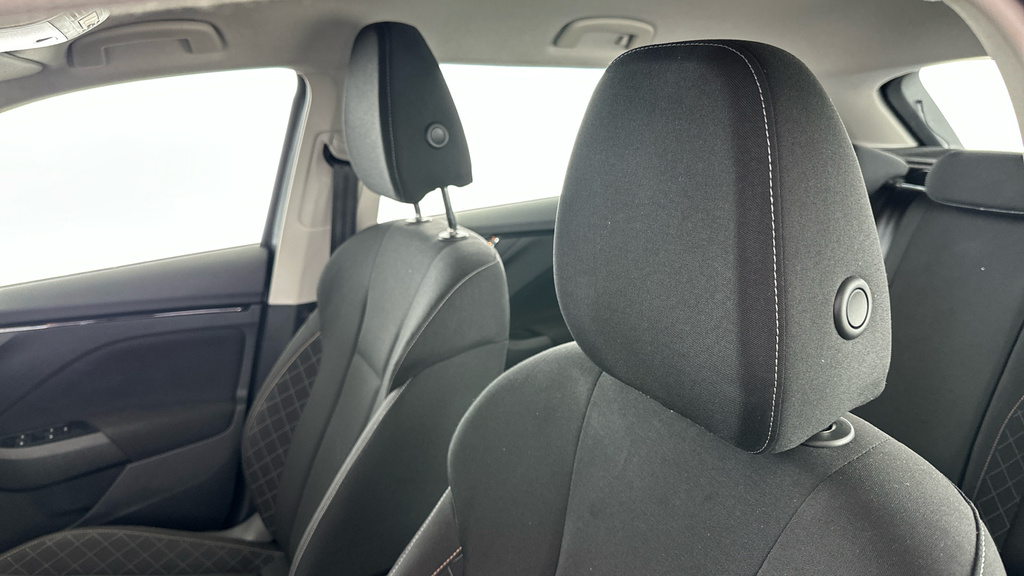 Skoda Scala Se L 1.0 Tsi 110 Ps Dsg Black #26