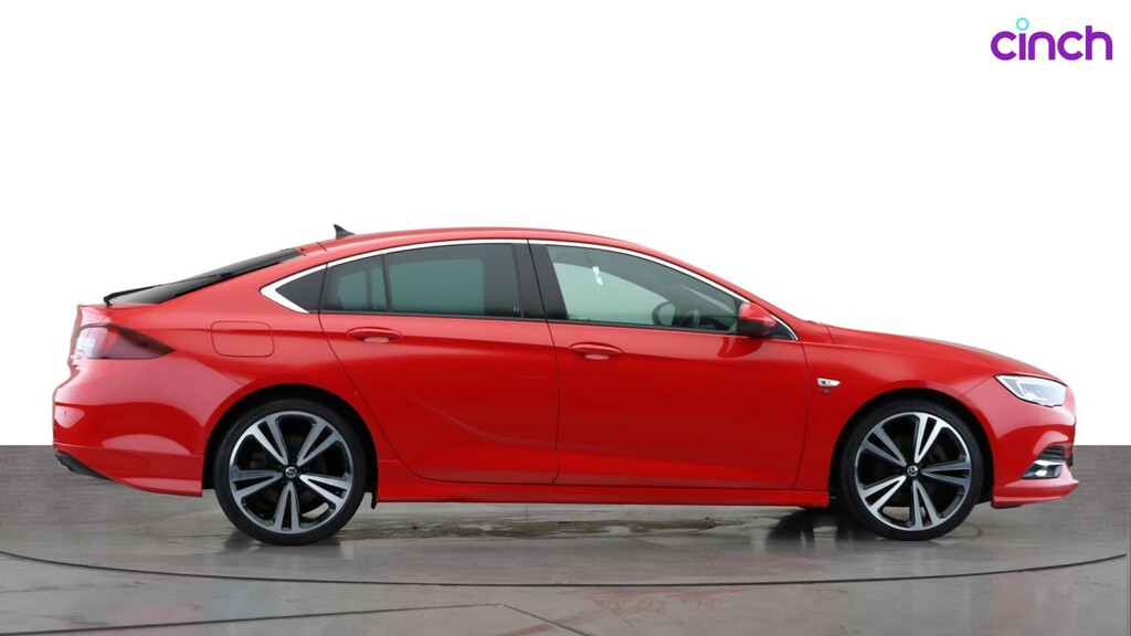 Vauxhall Insignia Hatchback White #2