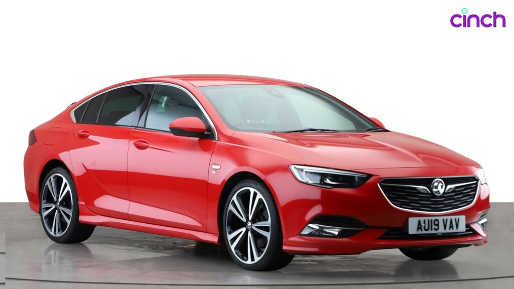 Vauxhall Insignia Hatchback White #1