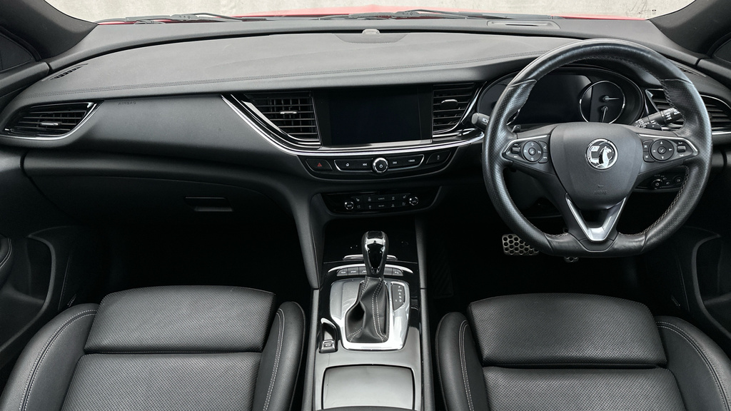 Vauxhall Insignia Hatchback White #16