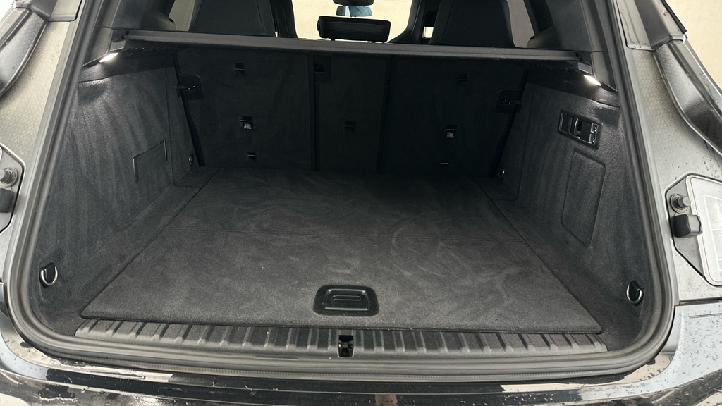 BMW iX 111.5Kwh Xdrive Grey #23